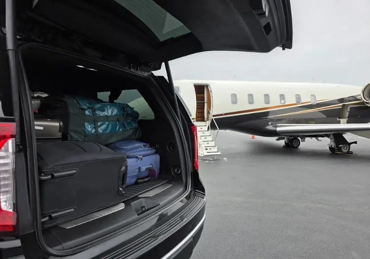 Airport transfer service from Riverpoint WA - Jorge Limousine Seattle