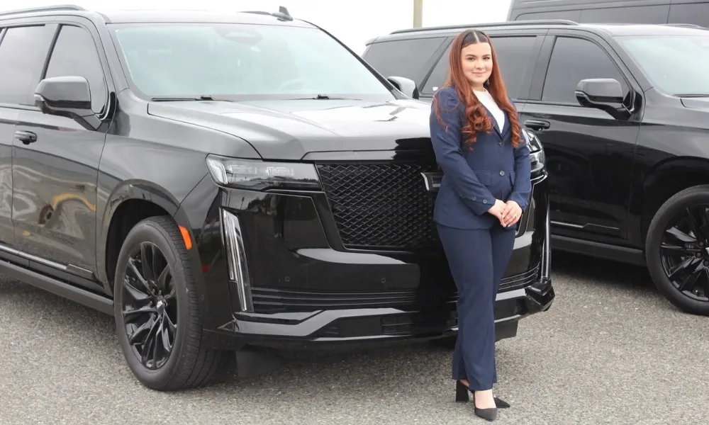 Cadillac Escalade ESV - Jorge Limousine Seattle Carnation