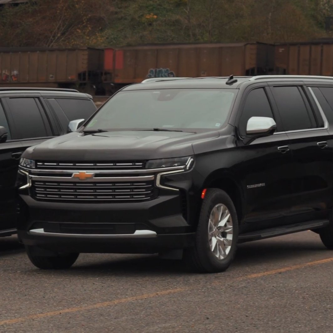 Black Chevrolet Suburban SUV for Bothell rides